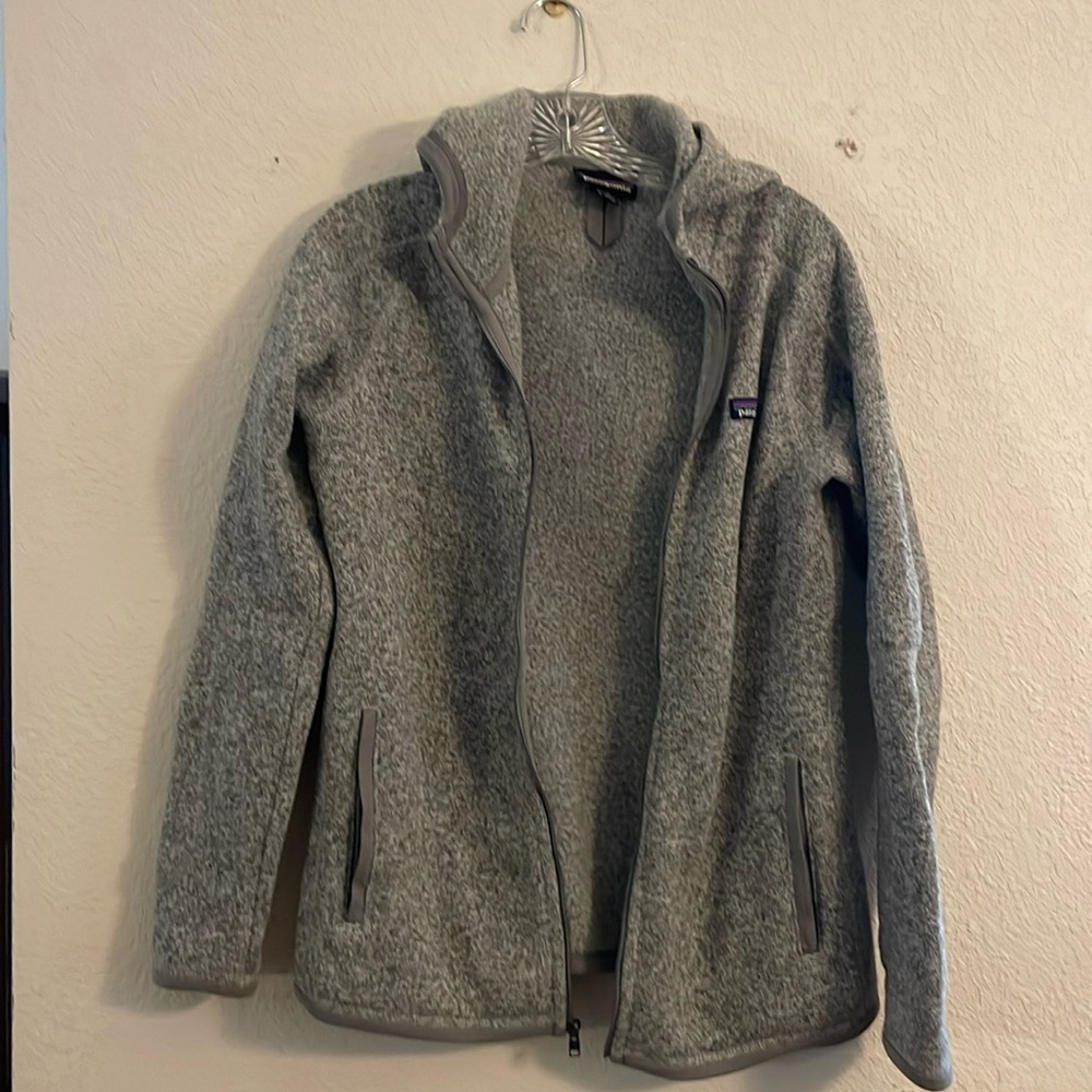 Patagonia Better Sweater Hooded Jacket, Size Med, Heather Grey